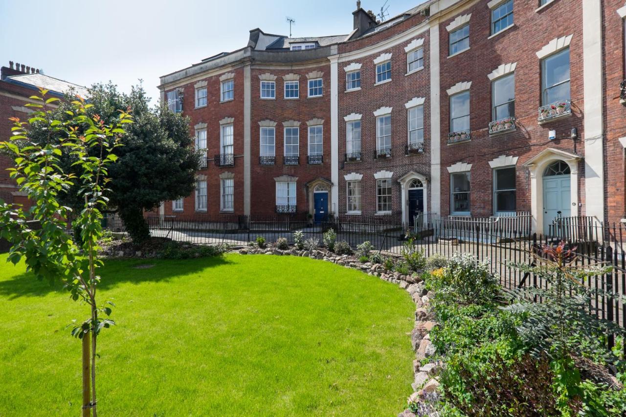 Berkeley Suites Bristol Exterior foto